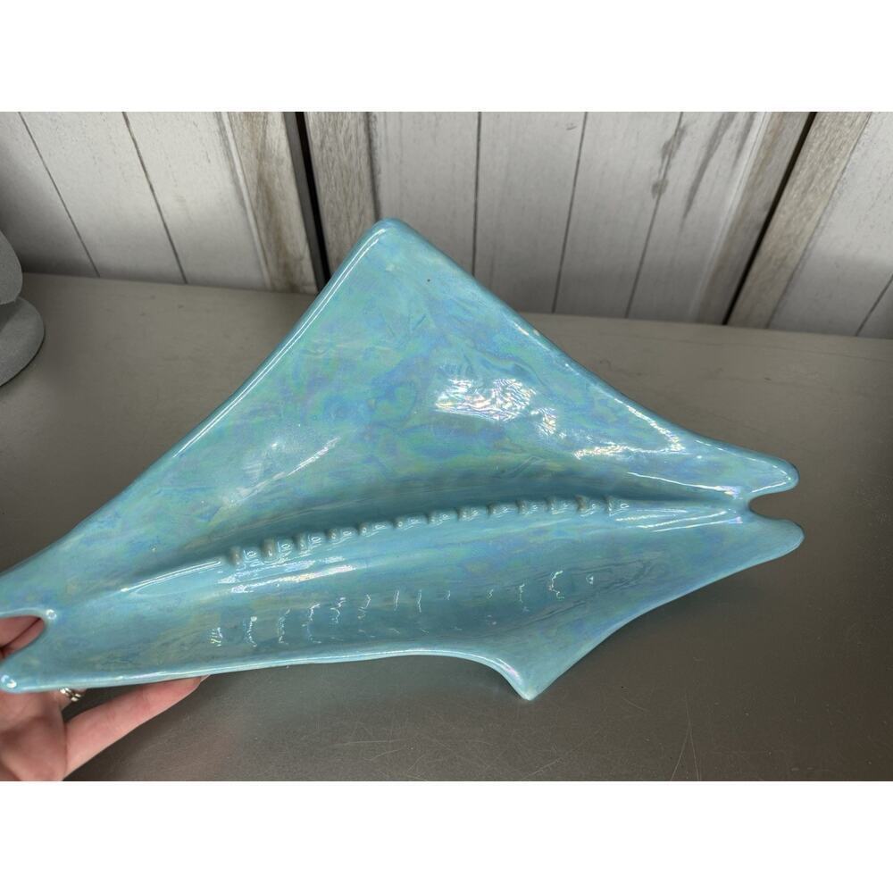 Vintage MCM Blue Opalescent Glaze Atomic Retro Ashtray Unique 70s Trinket Tray - Picture 2 of 7